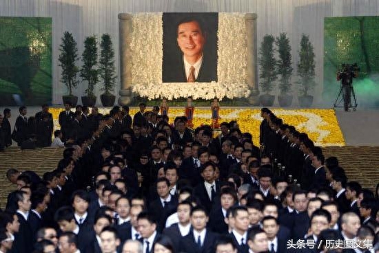 演员陈楚河父亲葬礼：上万人参加，不乏当红影视名人和政坛人物！